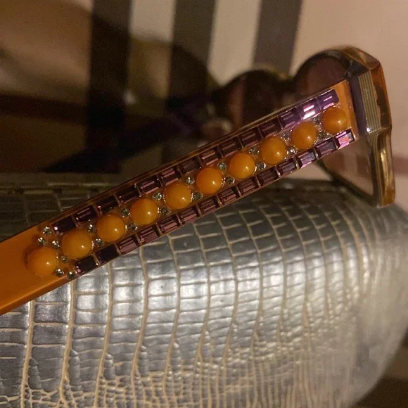 Judith Lieber Handmade In Italy Crystal Encrusted Arms  display picture 1